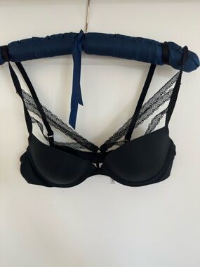 Adore Me Black Lace-Strap push-up bra